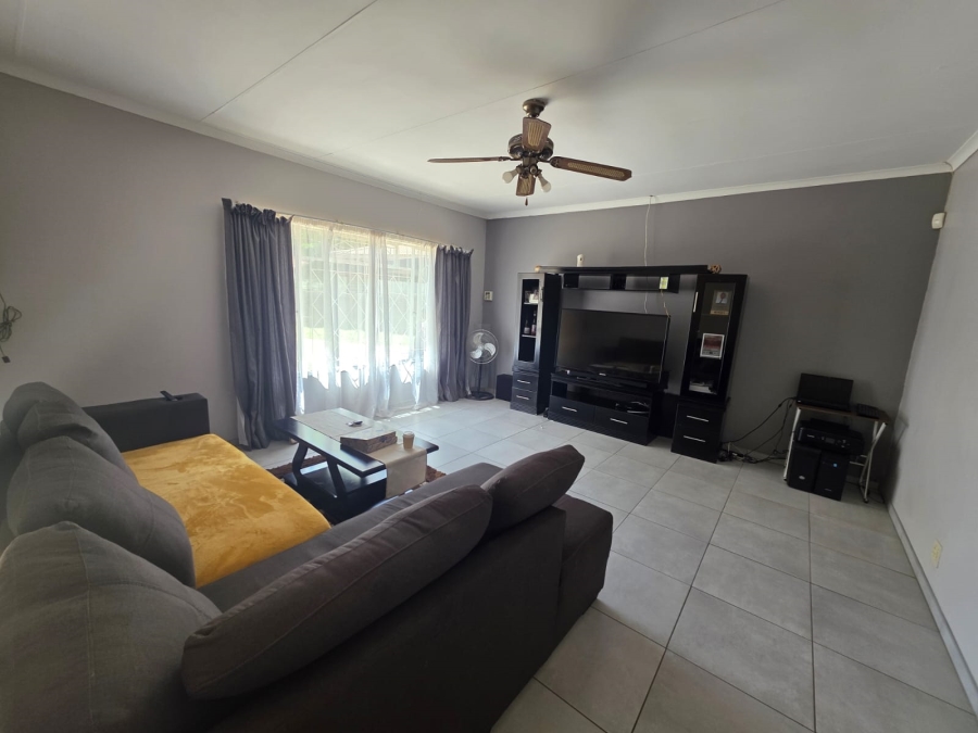3 Bedroom Property for Sale in Sasolburg Ext 11 Free State